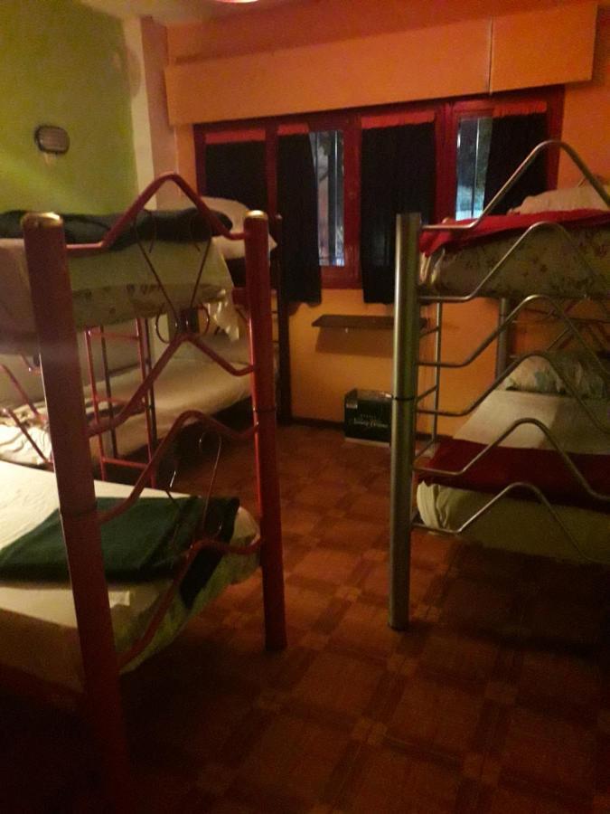 Campo Base Youth Hostel Mendoza Eksteriør bilde